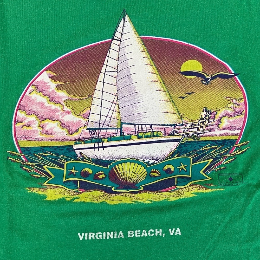 Vintage Graphic tee Virginia Beach Single Stitch Kelly Green Boat Coastal (XL)